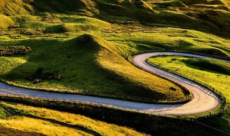 Getting Around London's Longwinded Roads